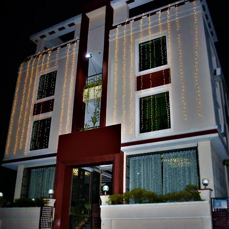 Hotel Park Lagoon Puri Luaran gambar