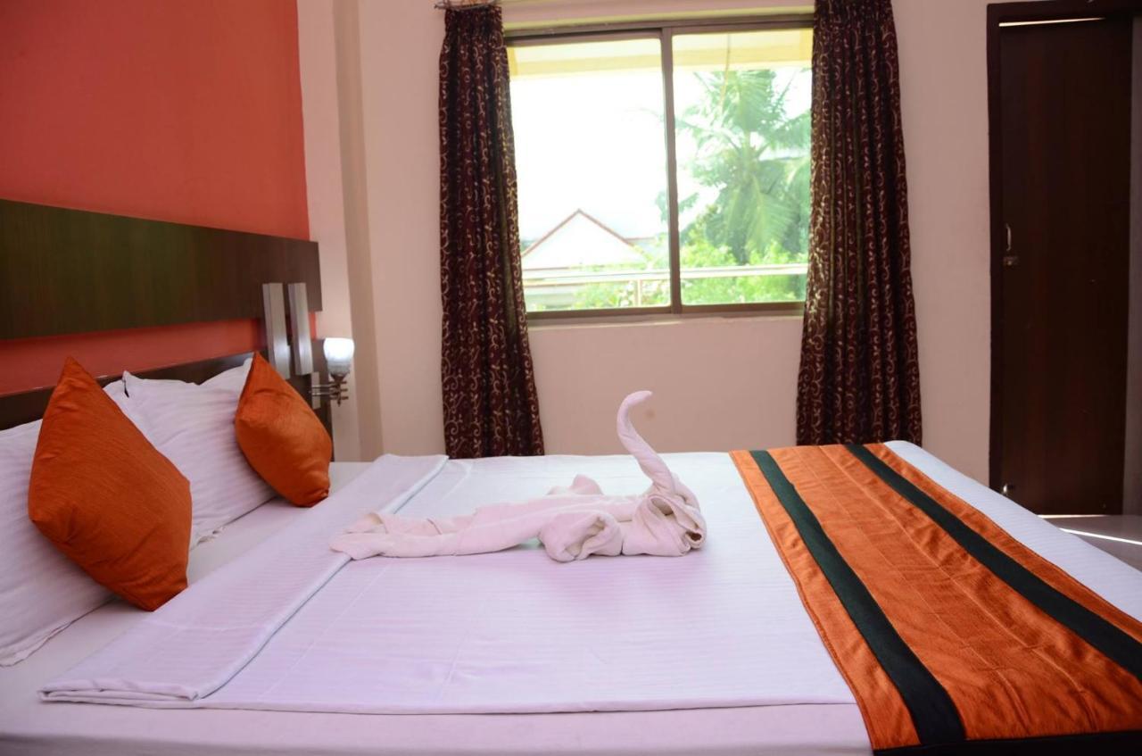 Hotel Park Lagoon Puri Luaran gambar