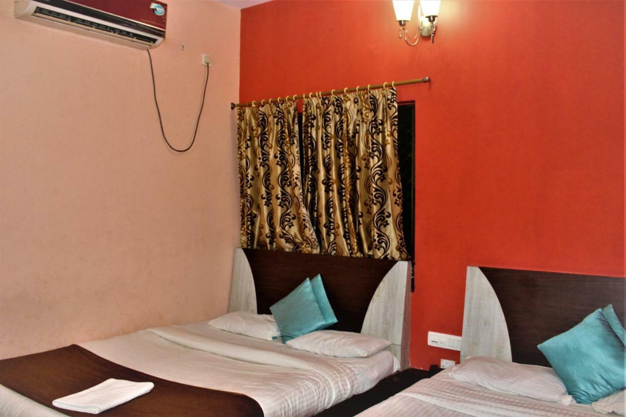 Hotel Park Lagoon Puri Luaran gambar