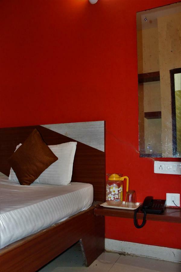 Hotel Park Lagoon Puri Luaran gambar