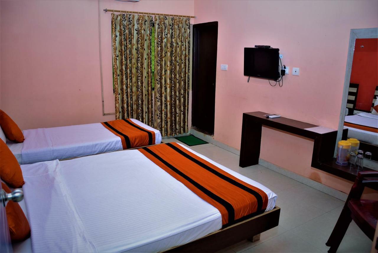 Hotel Park Lagoon Puri Luaran gambar